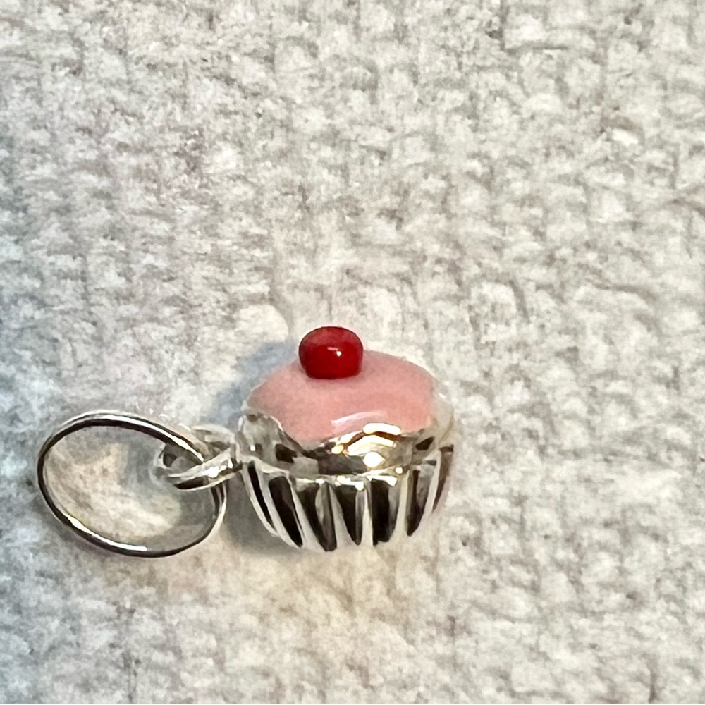Links of London cupcake charm with Links box and pouch